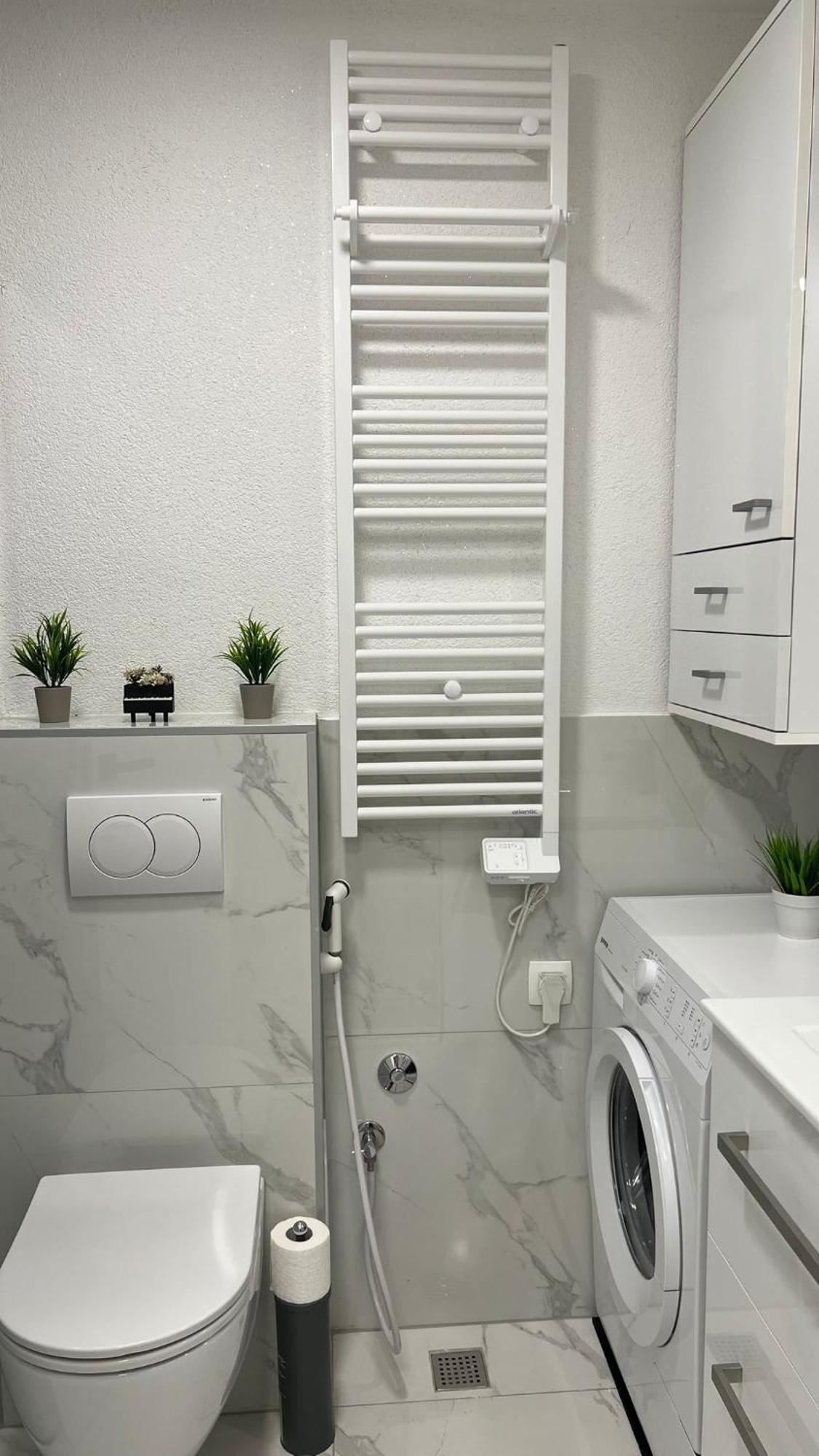 Saray Apartment *